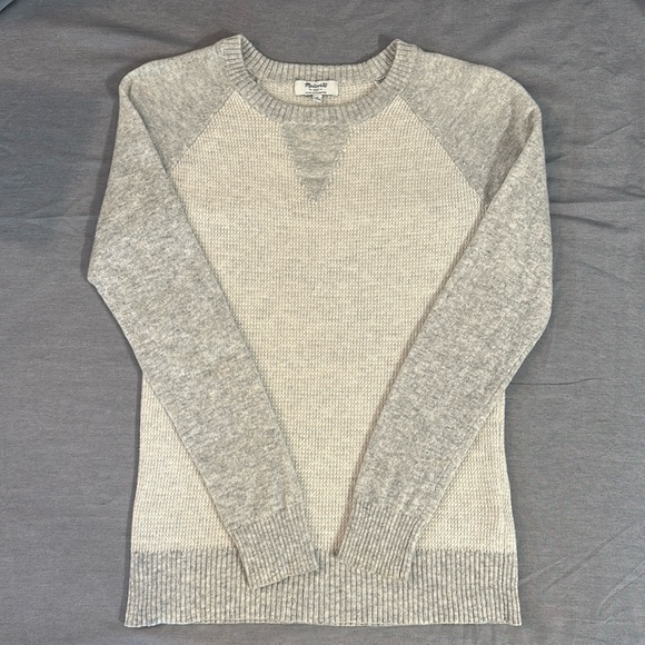 Madewell Sweaters - Madewell Cream Gray Cashmere Pullover Sweater size S